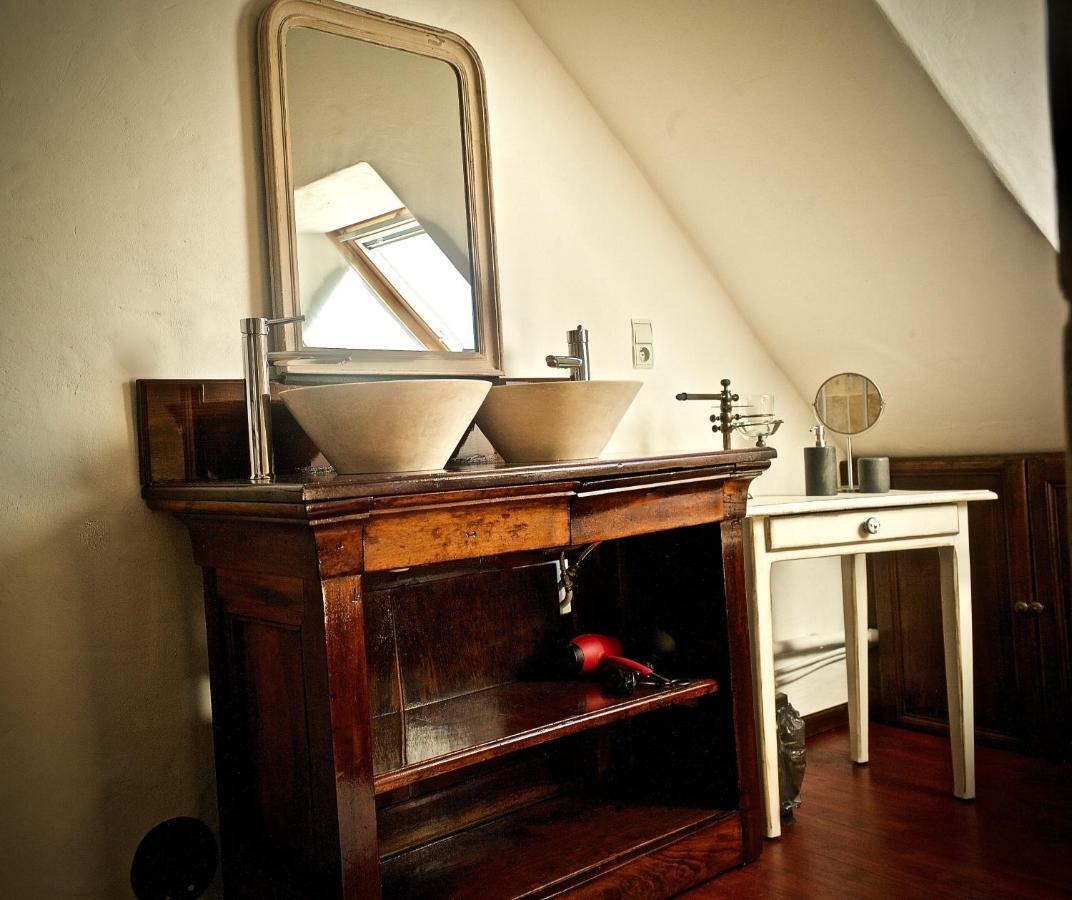 Chambres D'Hotes Des Lodges De La Cascade Yenne Экстерьер фото